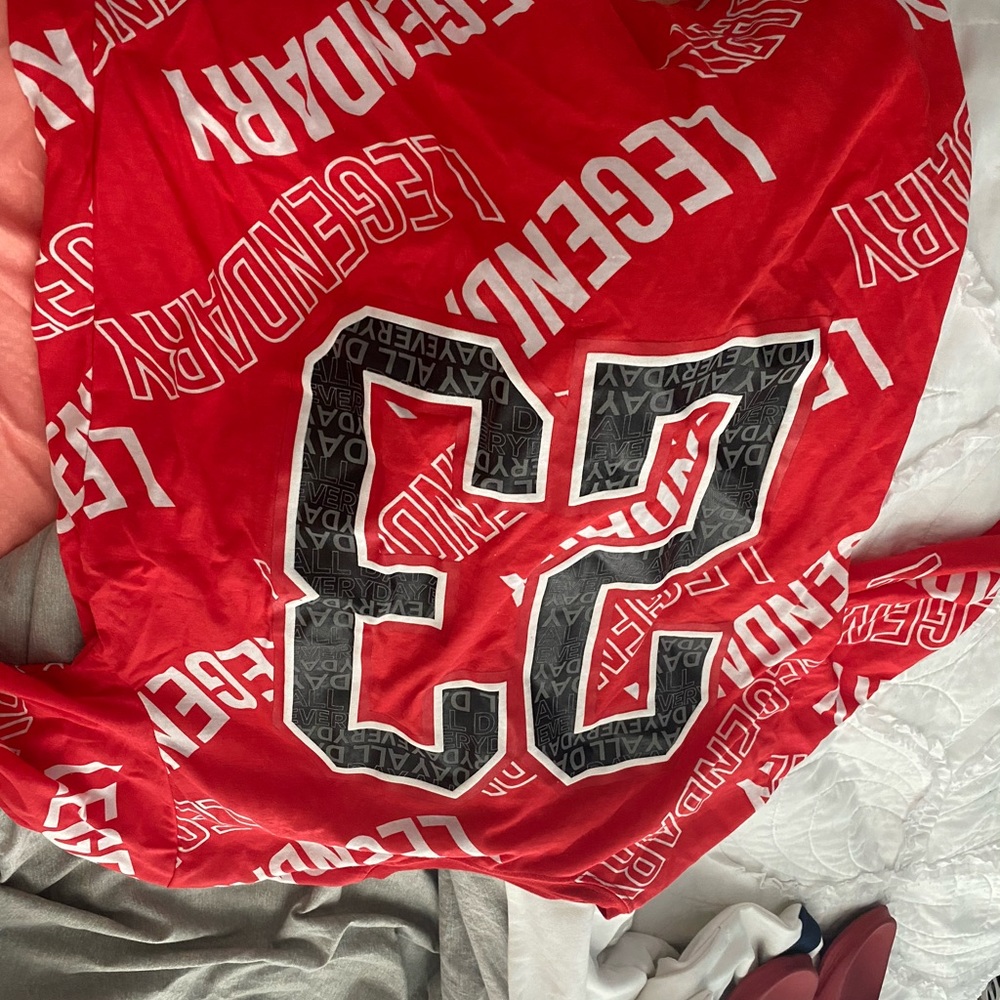 MEN'S LEGENDARY 23 LONG SLEEVE SHIRT